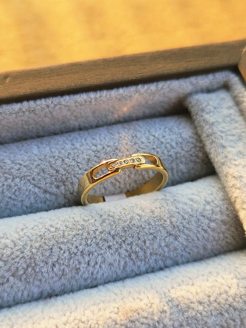 Premium Diamond Detail Gold Ring