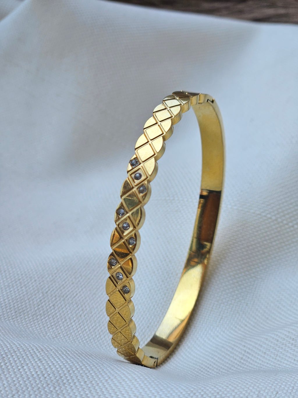 Celestial Weave Gold Bracelet