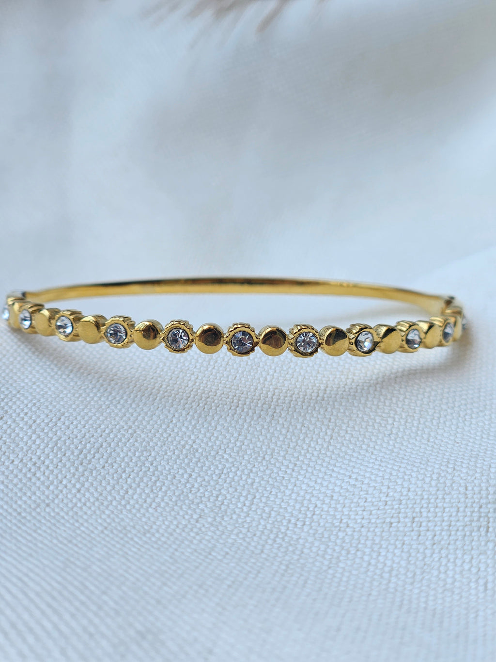 Golden Glow Crystal Bracelet