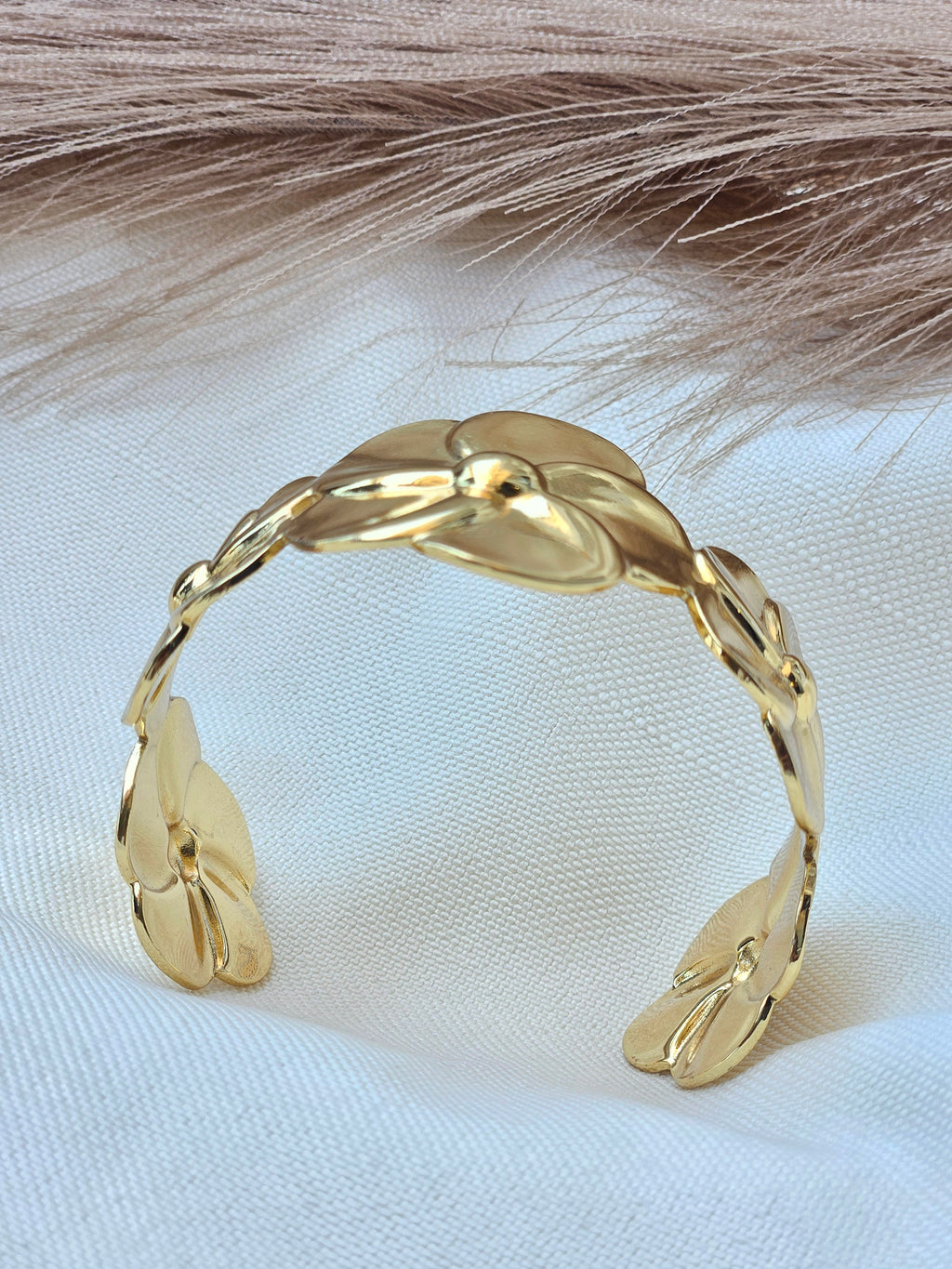 Daisy Dream Cuff