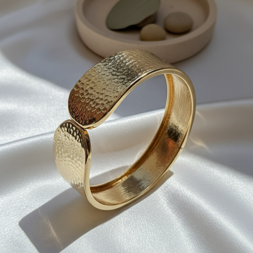 Beam Textured Bracelet