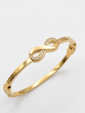 mara Infinity Crystal Bangle