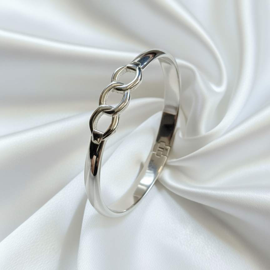 Silver Loop Bracelet