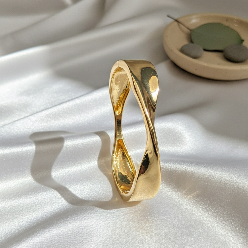 Golden Wave Bracelet