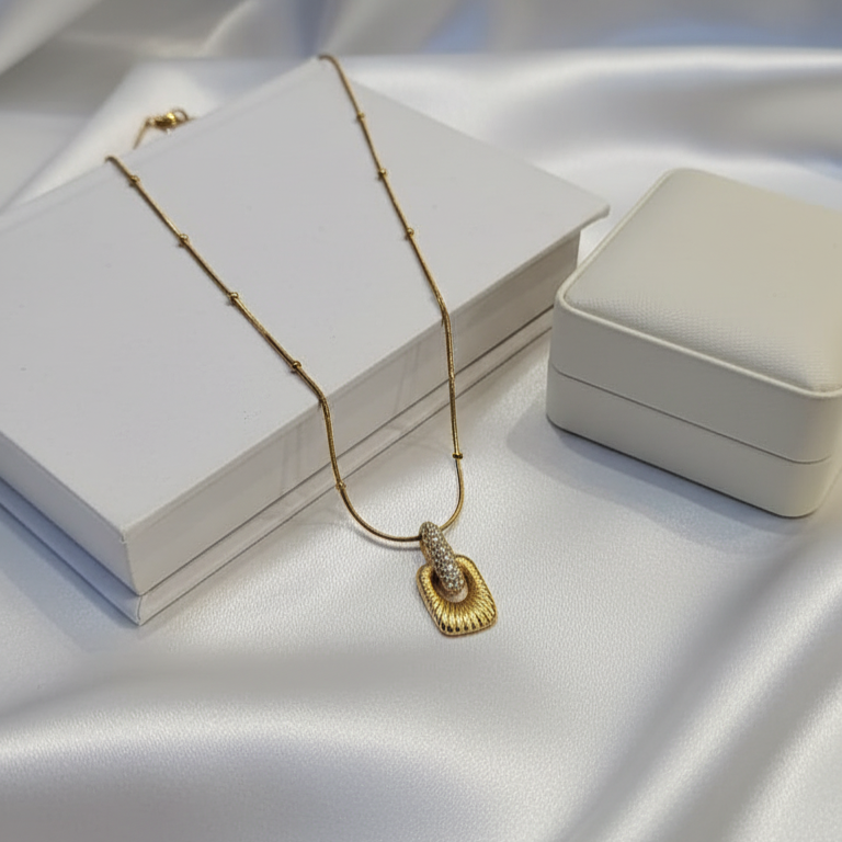 Radiant Loop Necklace