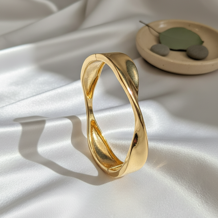 Oro Curve bracelet