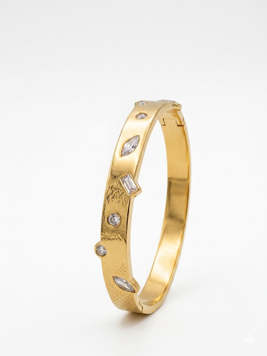 Sparkle Luxe Gold Bracelet