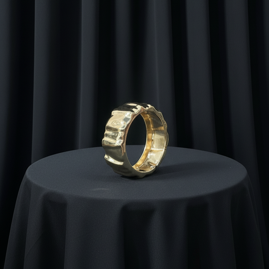 Golden Crest Bracelet