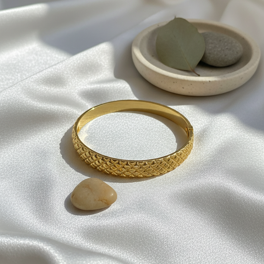 Golden traditional textured Bracelet