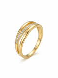 Elegant Criss Cross Gold Ring
