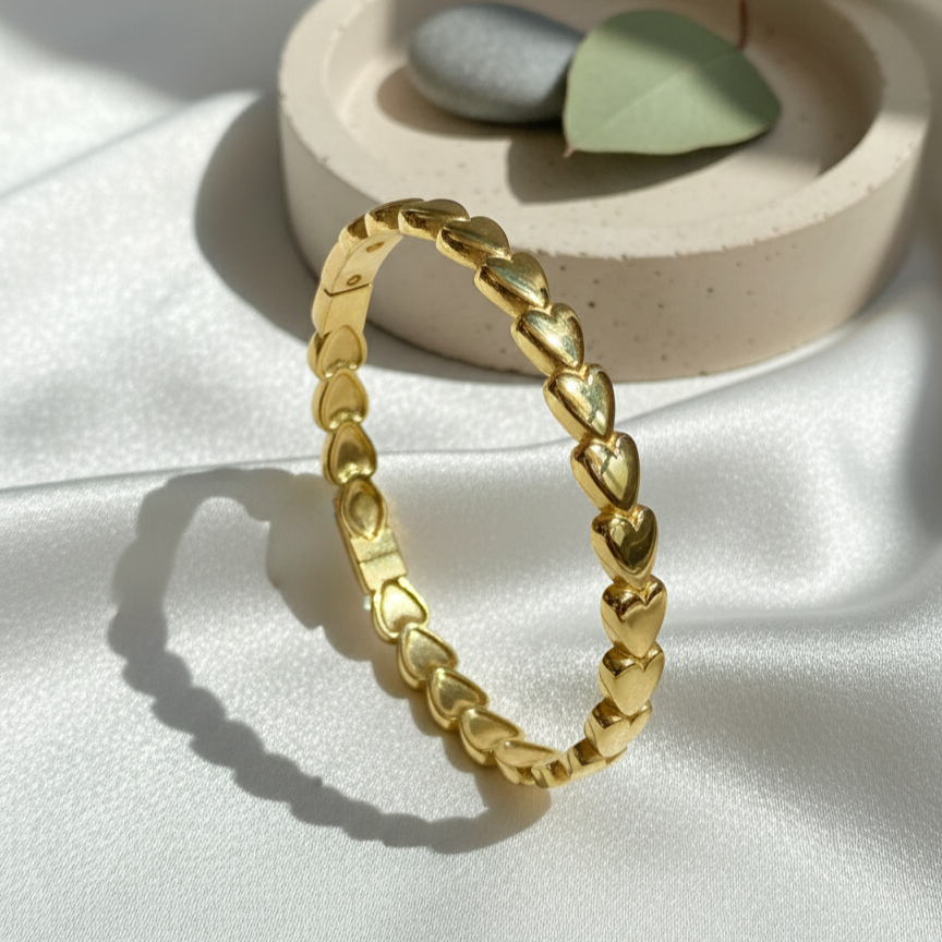 Golden Heart Bracelet