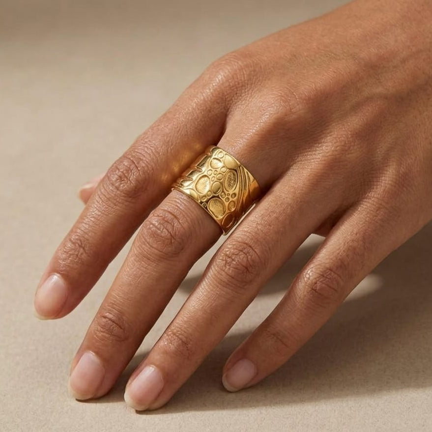 Bold Vintage Adjustable  Ring