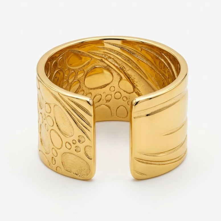 Bold Vintage Adjustable  Ring